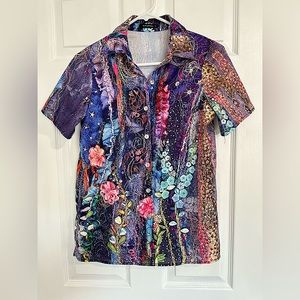 Abstract floral short sleeve button up